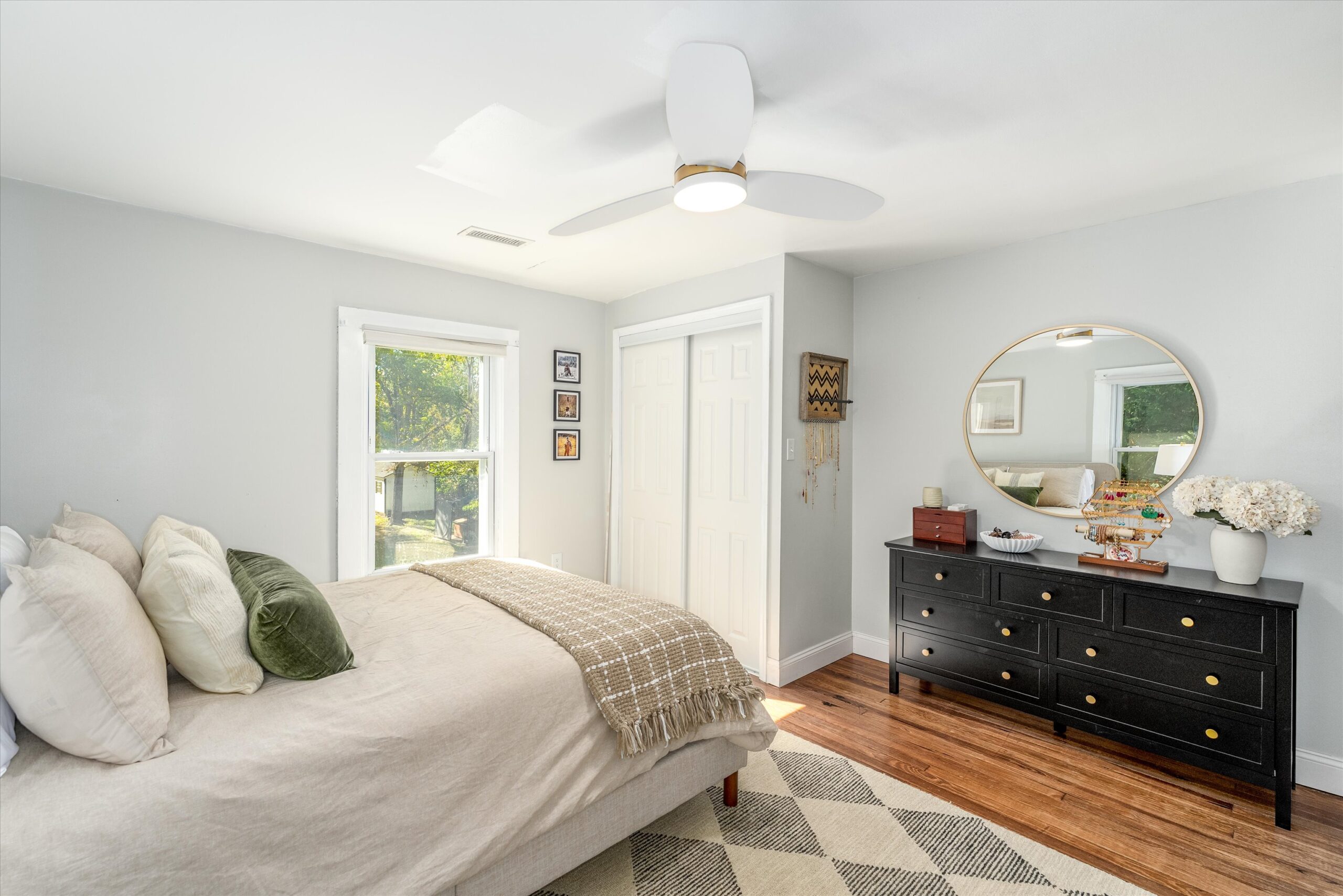 33-5882 Spotswood Trail-048