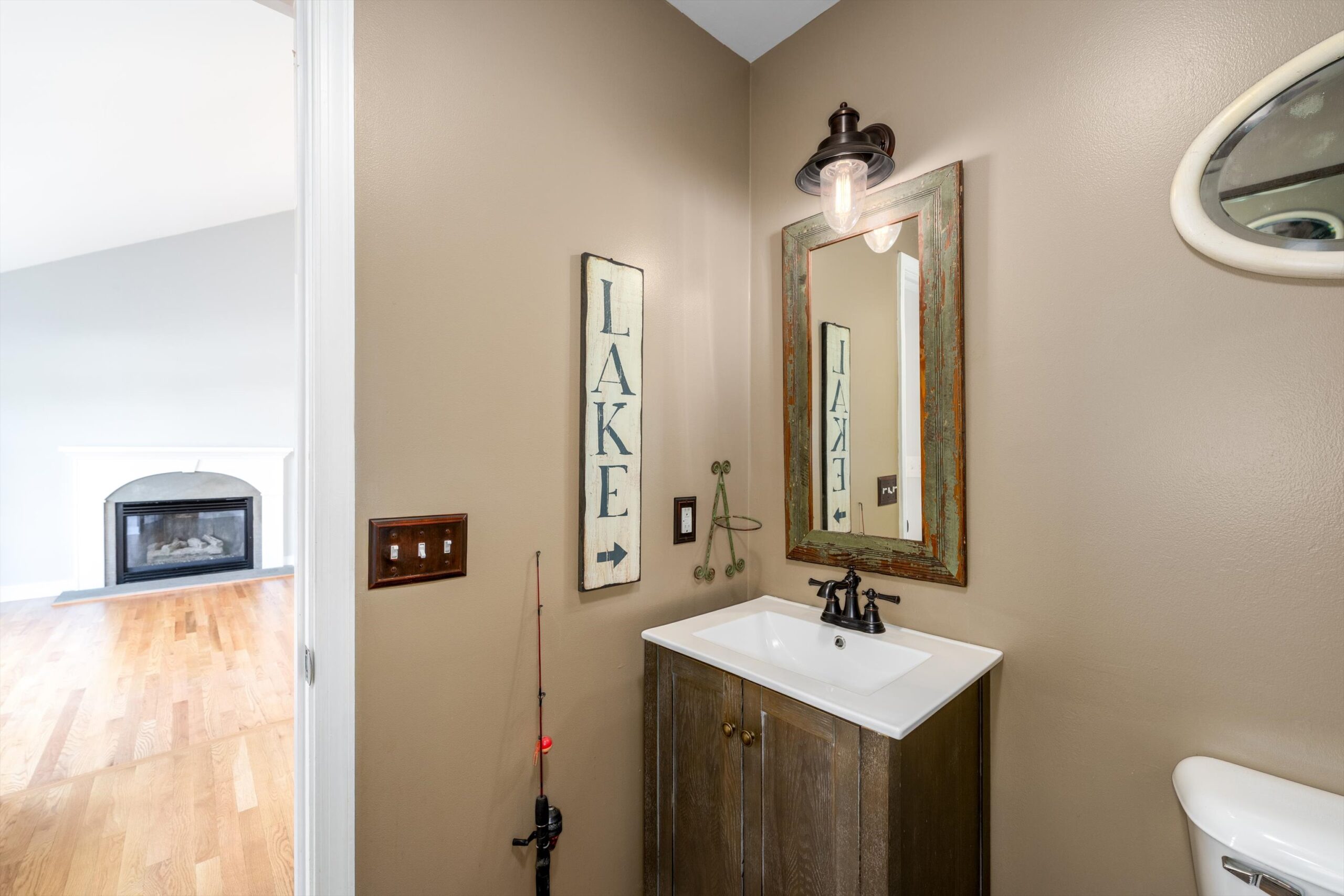 11-9 Vine Ridge Dr-003