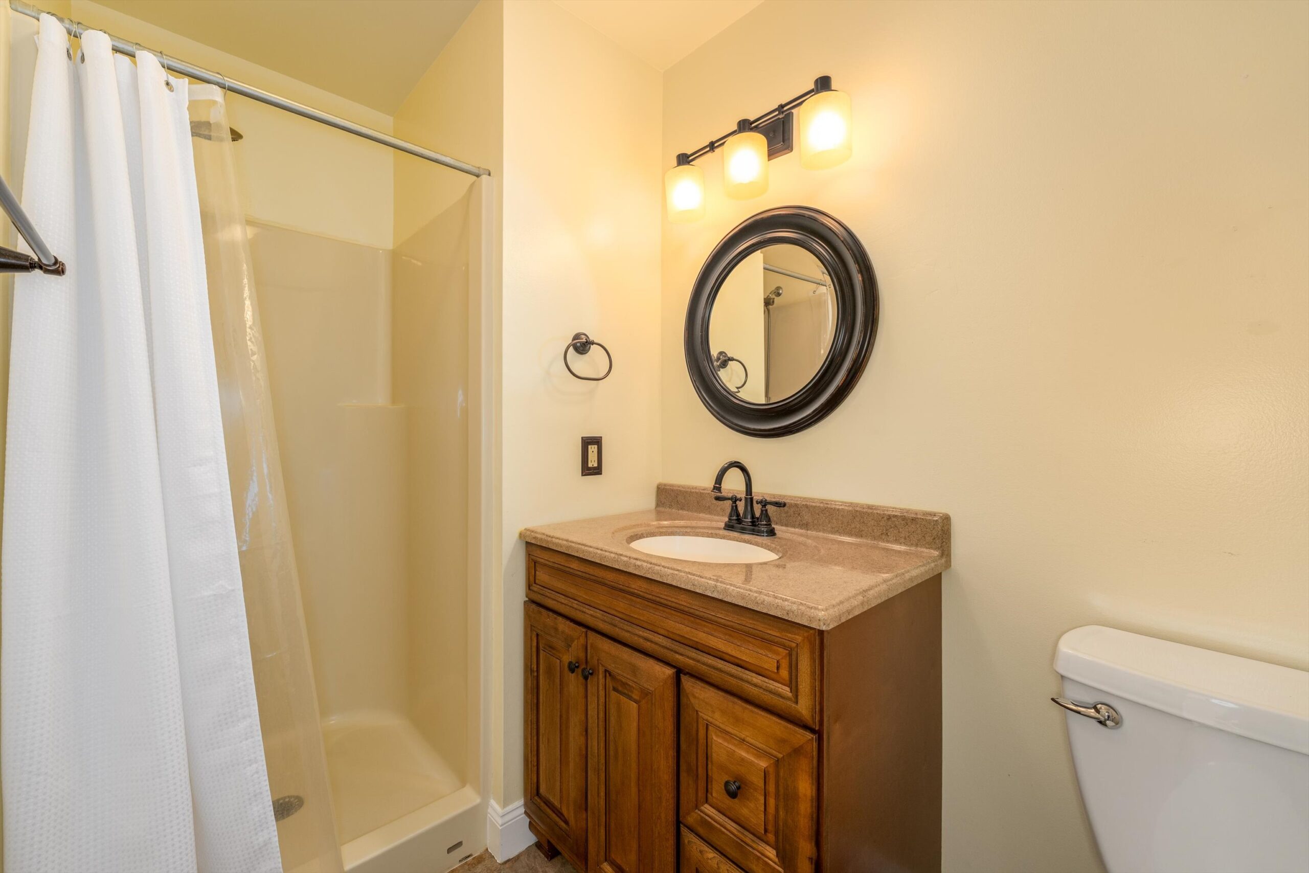 44-9 Vine Ridge Dr-033