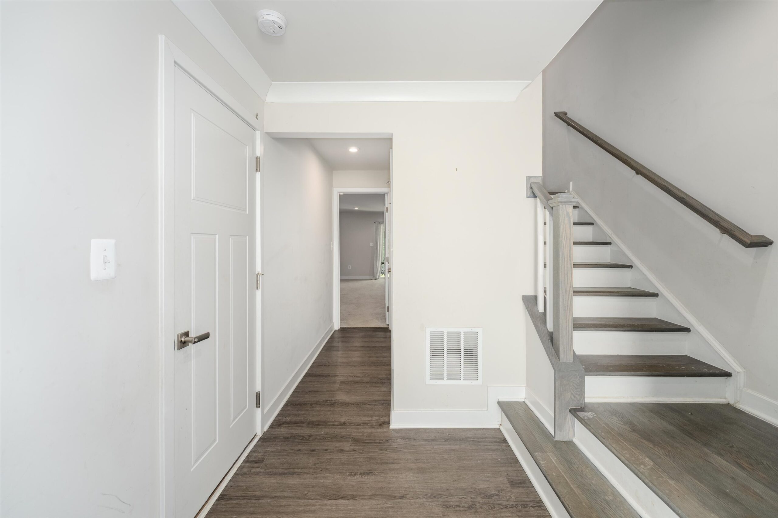 07-3225 Acadia Dr-006
