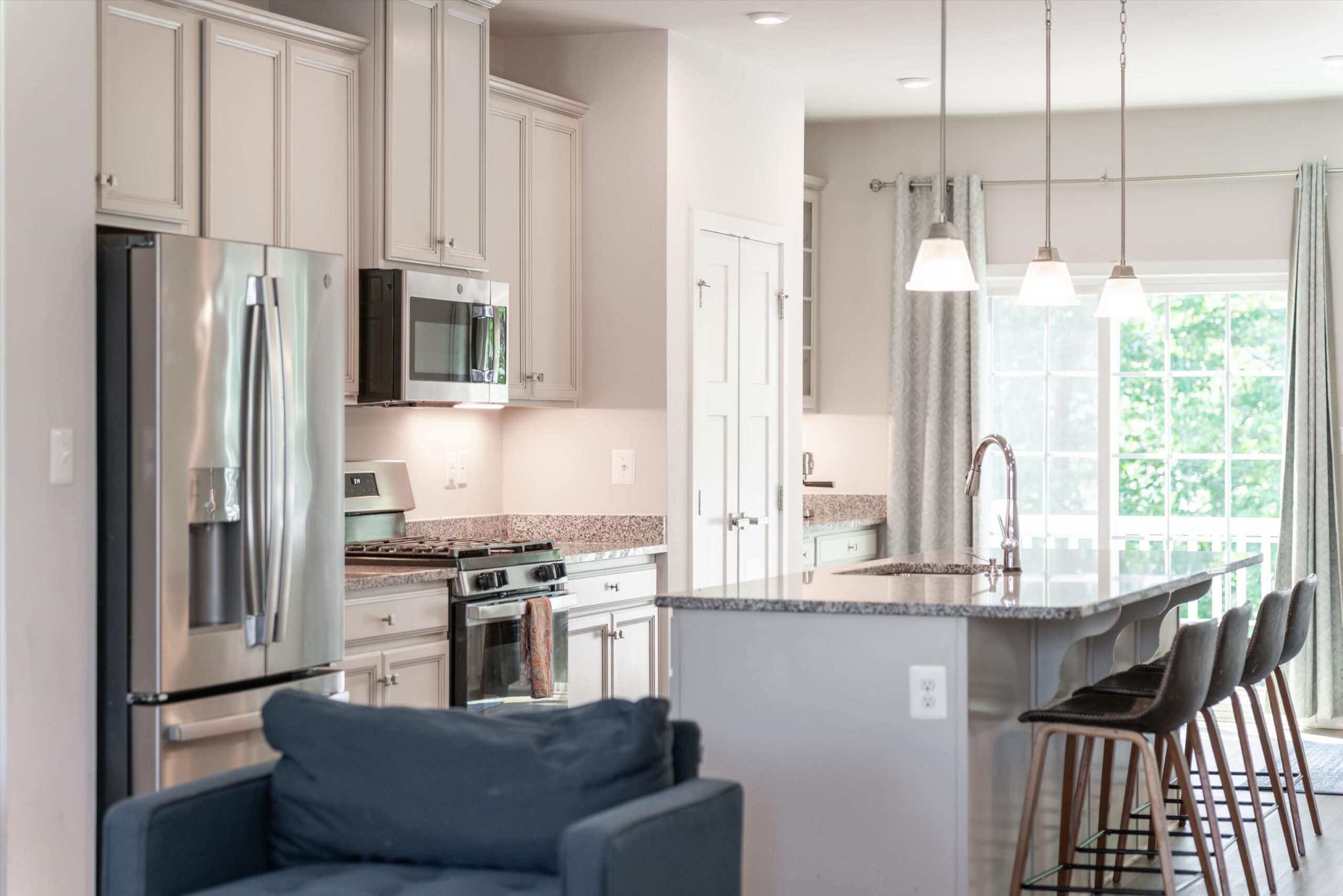 19-3225 Acadia Dr-033