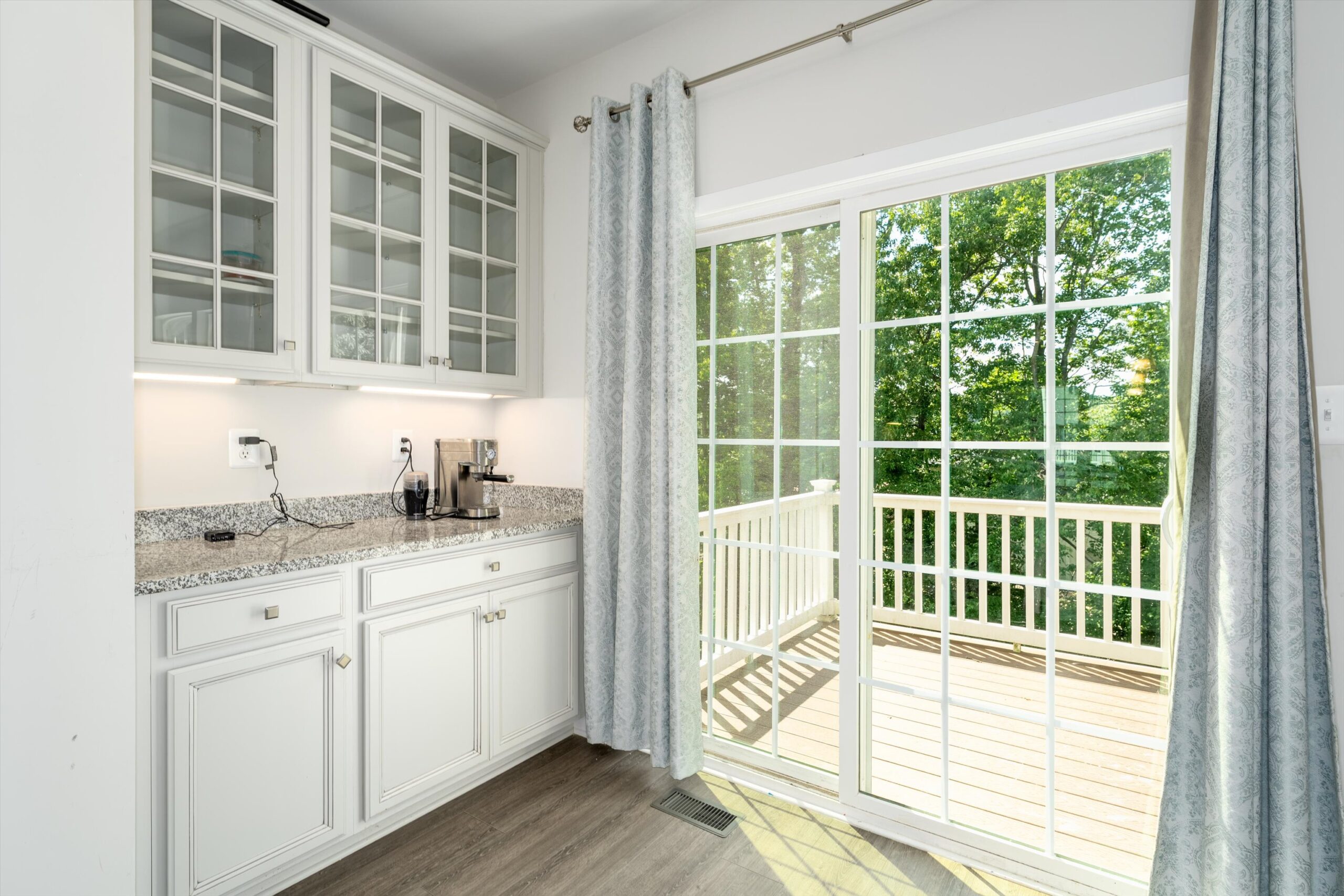22-3225 Acadia Dr-017