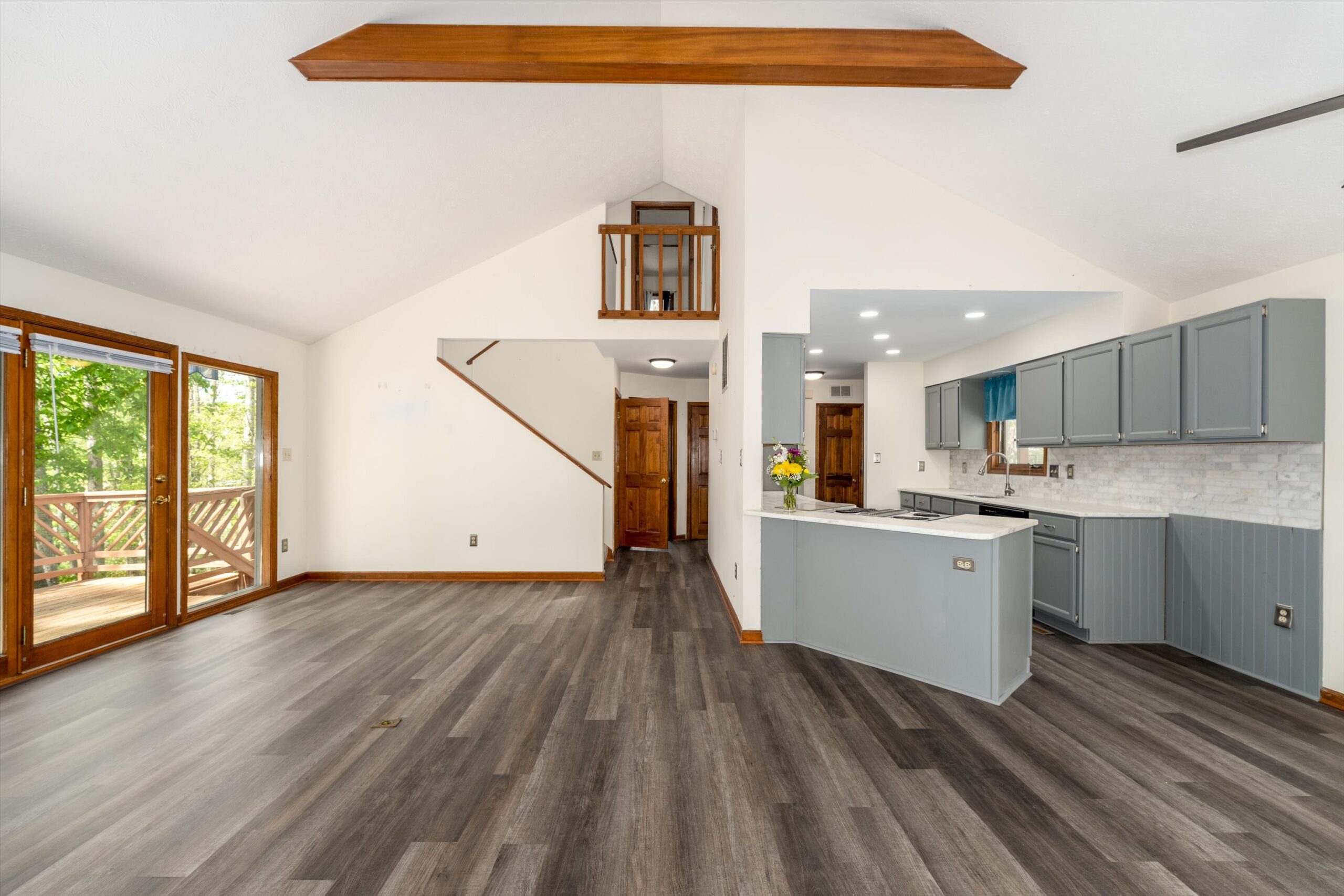 26-4 Nutwood Cir-029