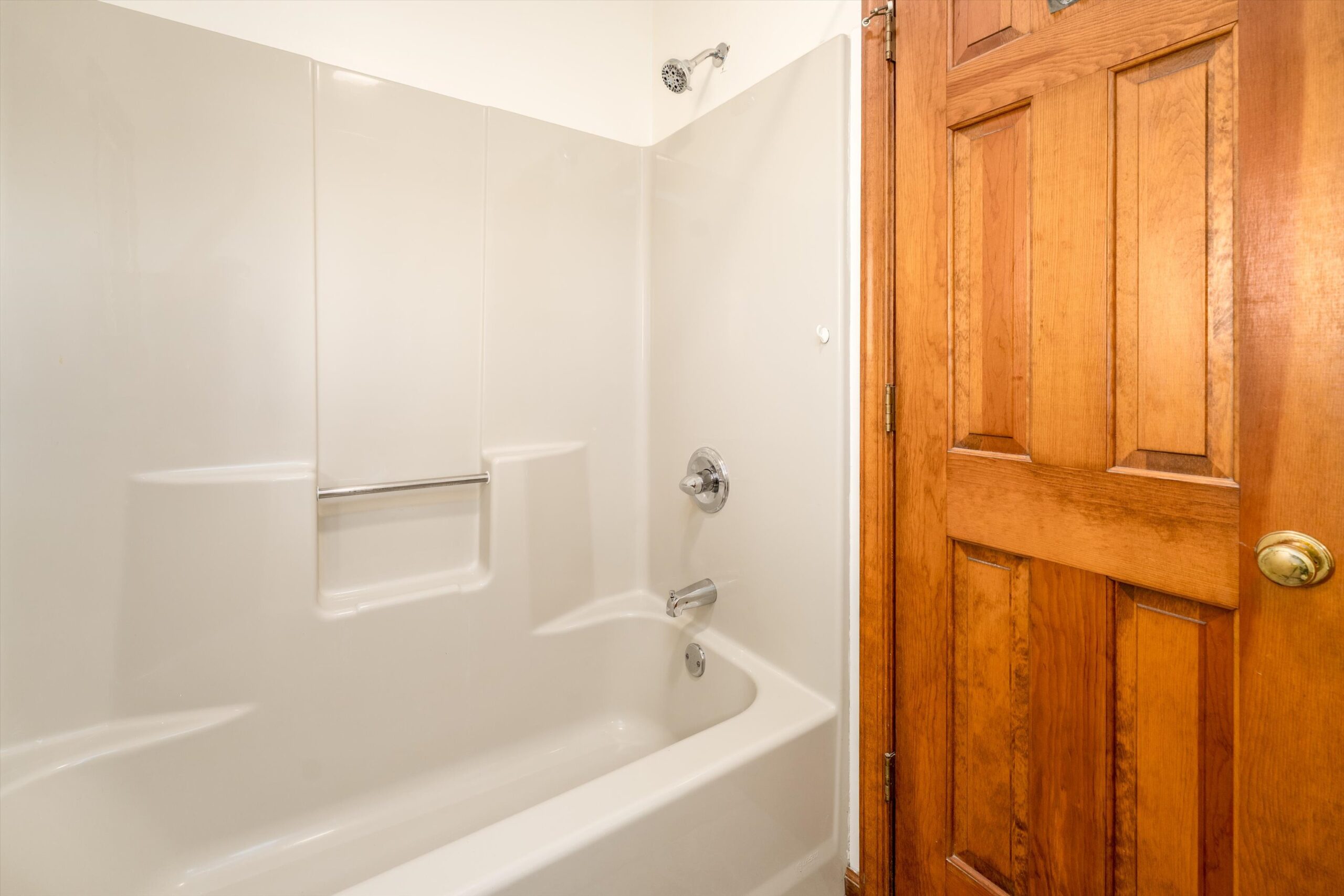 31-4 Nutwood Cir-034