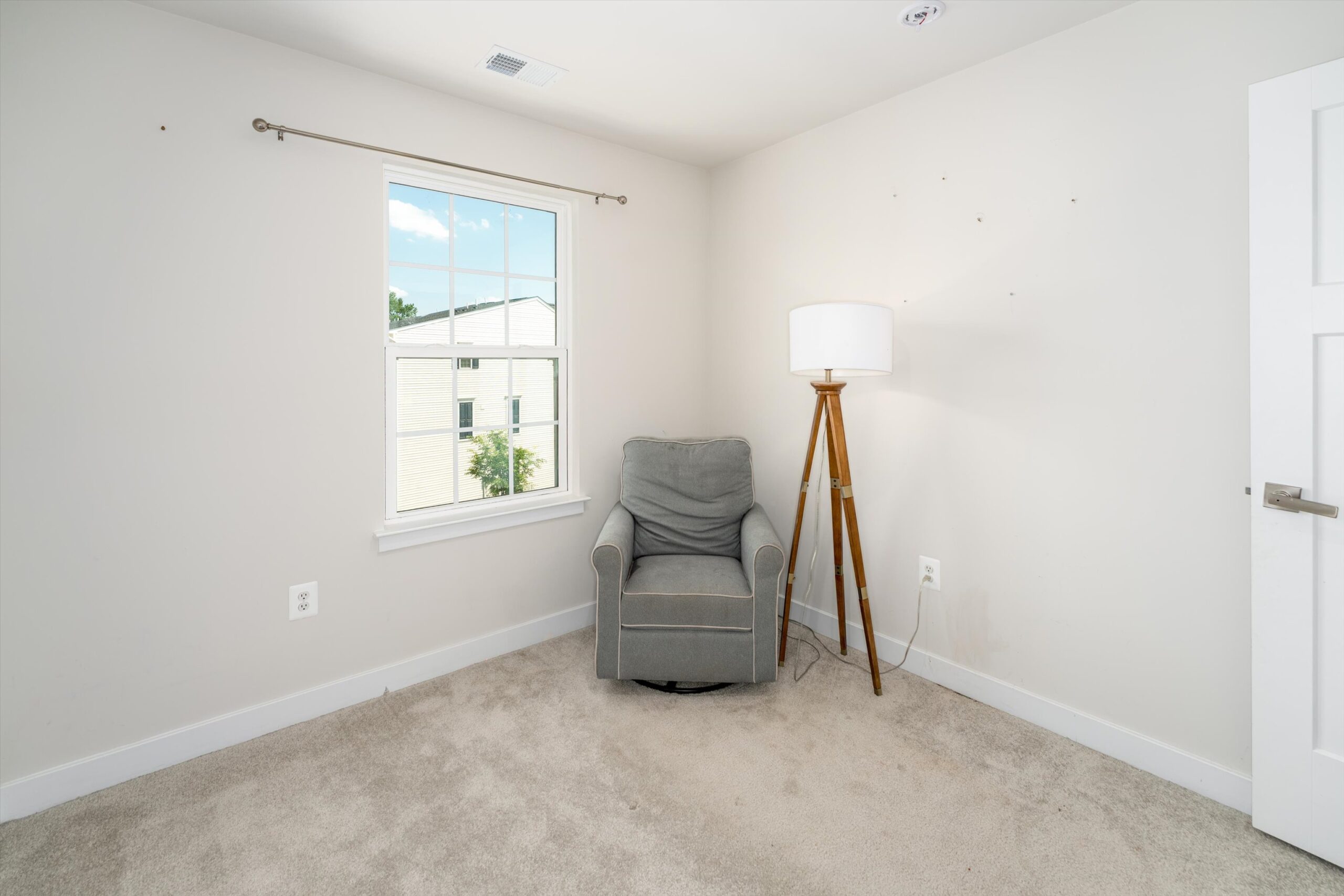 40-3225 Acadia Dr-031