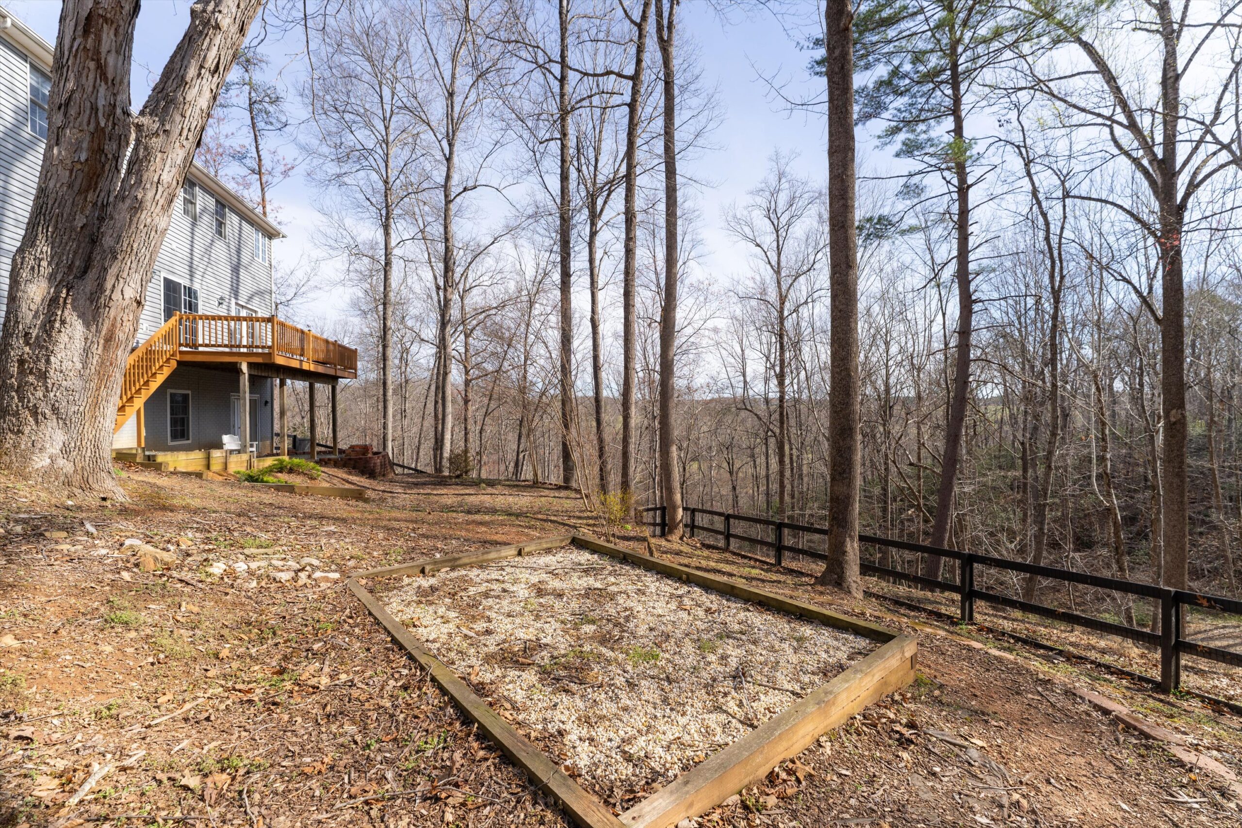 66-49 Kiowa Ln-008
