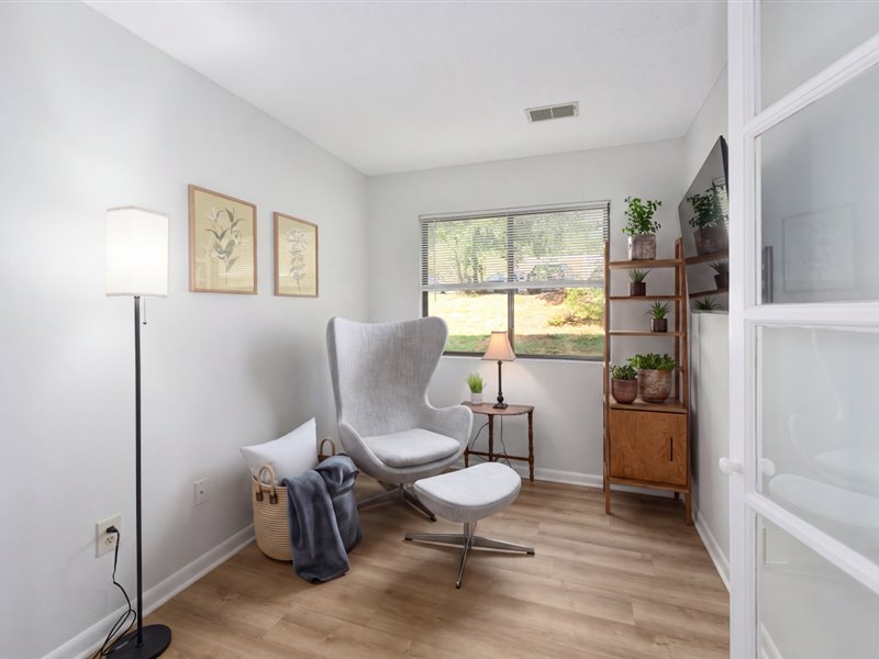 13-Property_C146_136_Green_Turtle_Ln_Unit_3-007_03-09-26_11_08