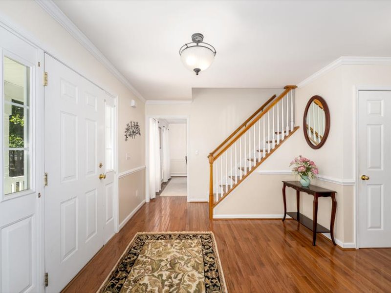 16-10 Cliftwood Rd-015