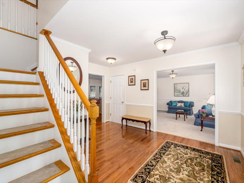 17-10 Cliftwood Rd-016