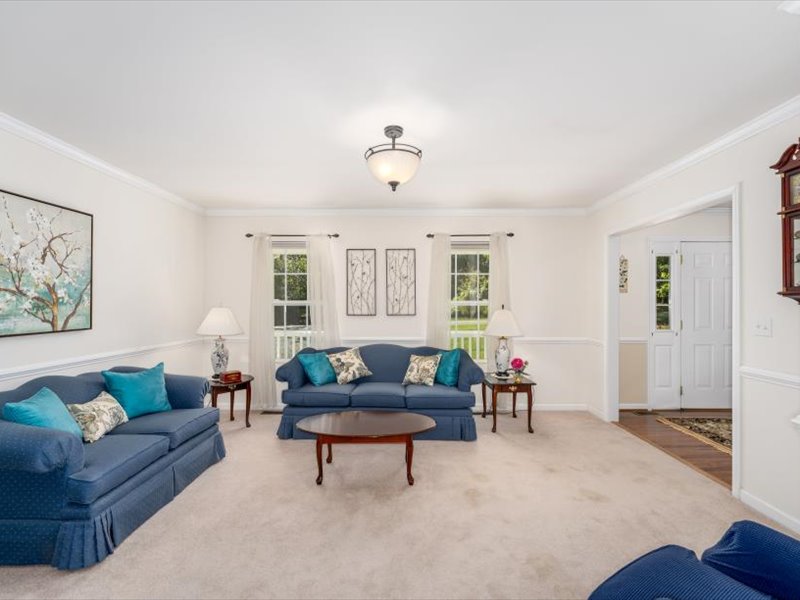 20-10 Cliftwood Rd-019