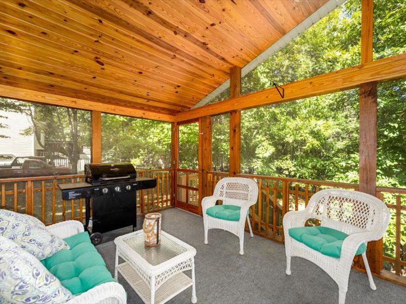 29-10 Cliftwood Rd-038