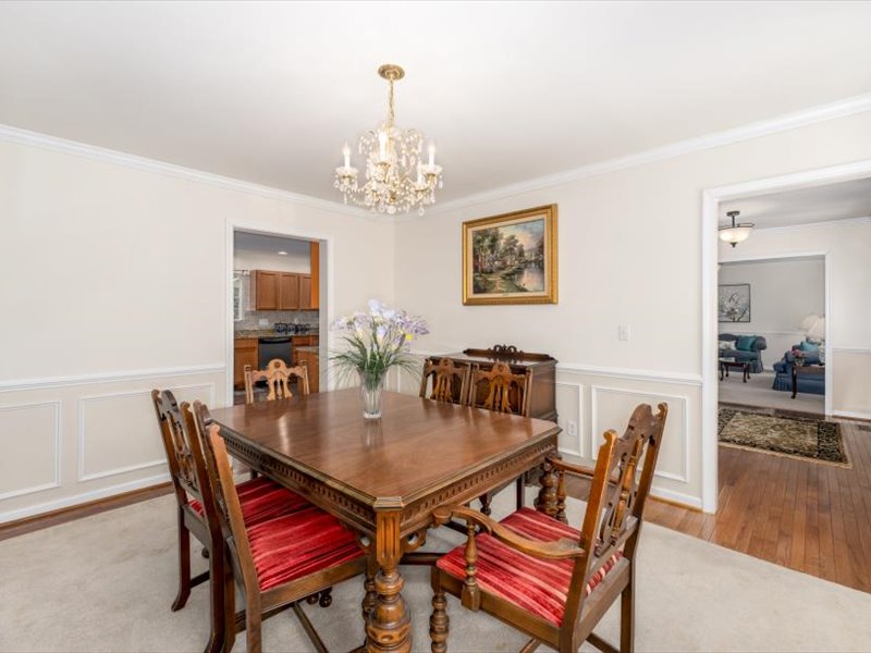44-10 Cliftwood Rd-033