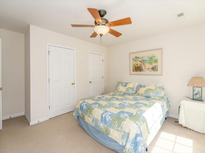 58-10 Cliftwood Rd-050
