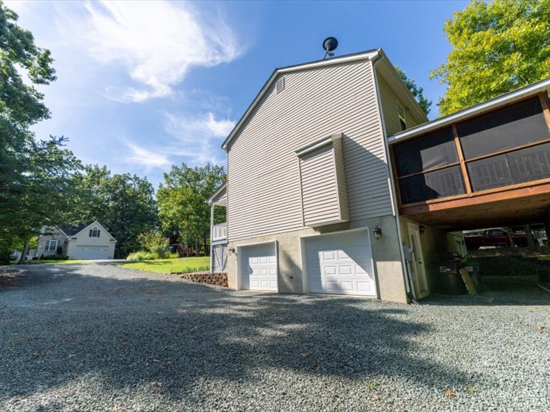65-10 Cliftwood Rd-004